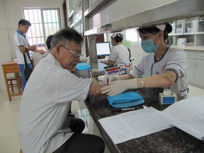 关爱献给老干部 健康体检暖人心.png